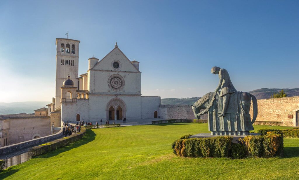 tour a piedi Assisi